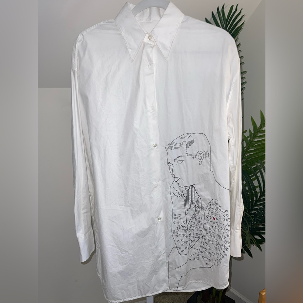 Embroidered Portrait button down white collar‎ si… - image 1